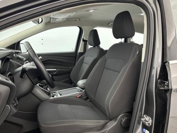 Vente en ligne Ford Kuga  1.5 TDCi 120 S&S 4x2 BVM6 au prix de 15 790 €