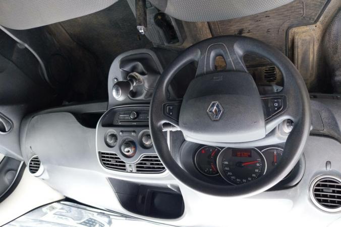 Vente en ligne Renault Kangoo Express  BLUE DCI 95 au prix de 12 490 €
