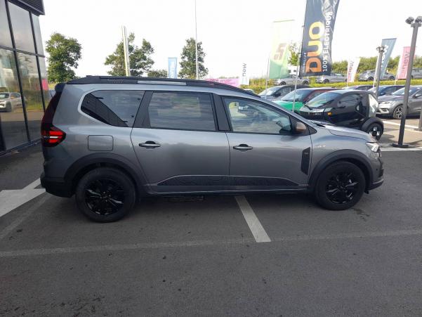 Vente en ligne Dacia Jogger  ECO-G 100 7 places GSR2 au prix de 21 490 €