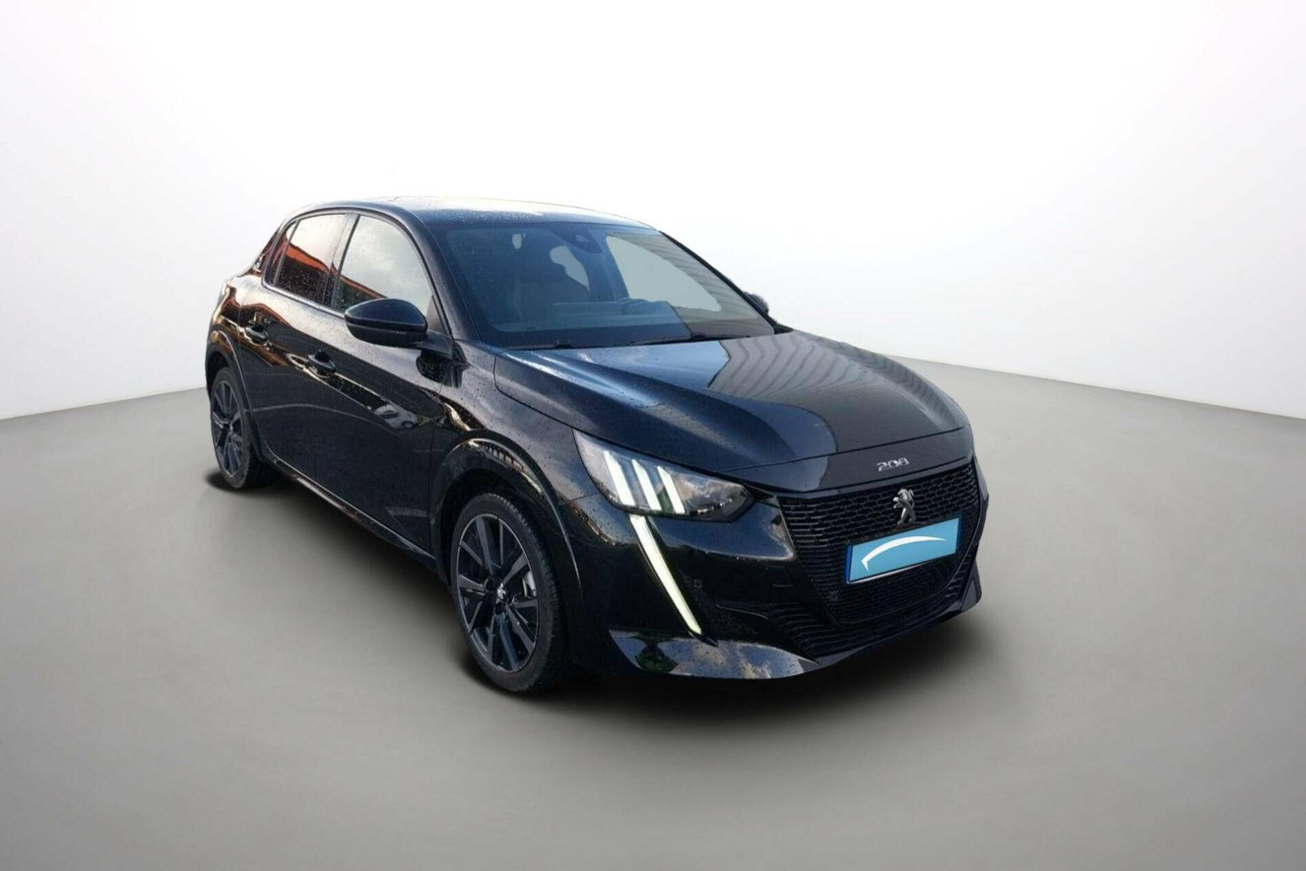 Vente en ligne Peugeot E-208  50 kWh 136ch au prix de 16 890 €