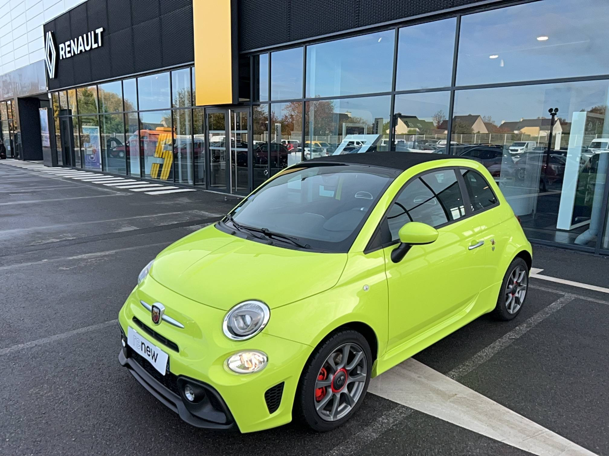 Abarth 595 595C 1.4 Turbo 16V T-Jet 145 ch BVM5 occasion de 2021 en vente à Lamballe