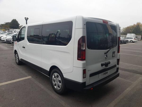 Vente en ligne Renault Trafic 3 Combi  L2 dCi 145 Energy S&S au prix de 34 990 €