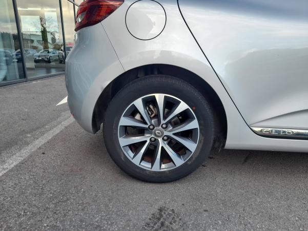Vente en ligne Renault Clio 5 Clio E-Tech 140 au prix de 17 990 €