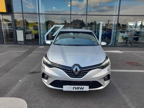 Vente en ligne Renault Clio 5 Clio E-Tech 140 au prix de 17 990 €