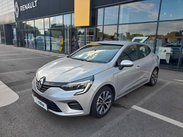 Vente en ligne Renault Clio 5 Clio E-Tech 140 au prix de 17 990 €