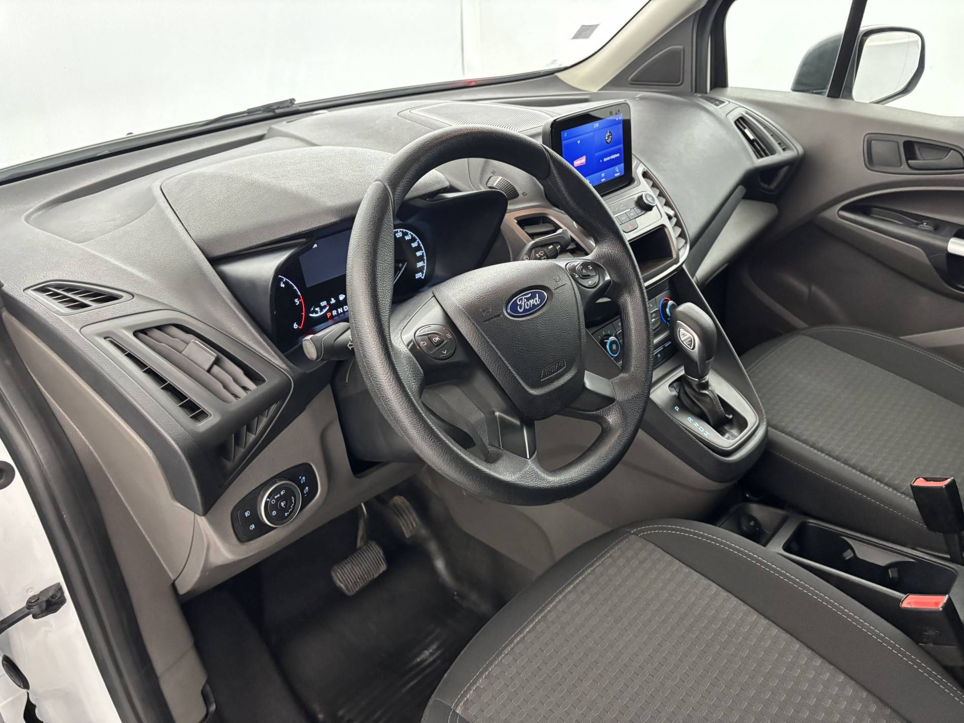 Vente en ligne Ford Transit Connect  L2 1.5 ECOBLUE 120 S&S BVA8 au prix de 15 500 €