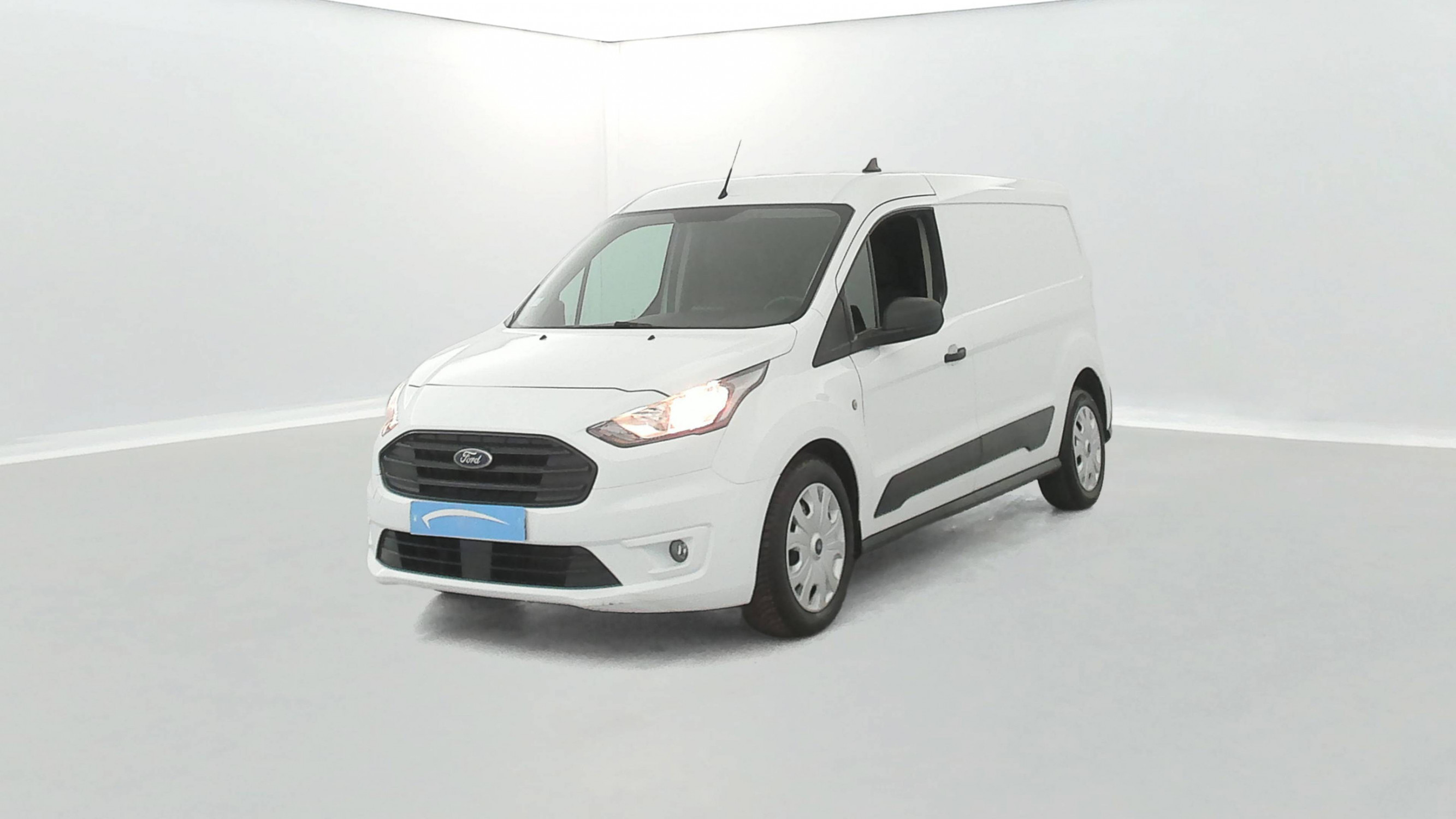 Vente en ligne Ford Transit Connect  L2 1.5 ECOBLUE 120 S&S BVA8 au prix de 15 500 €