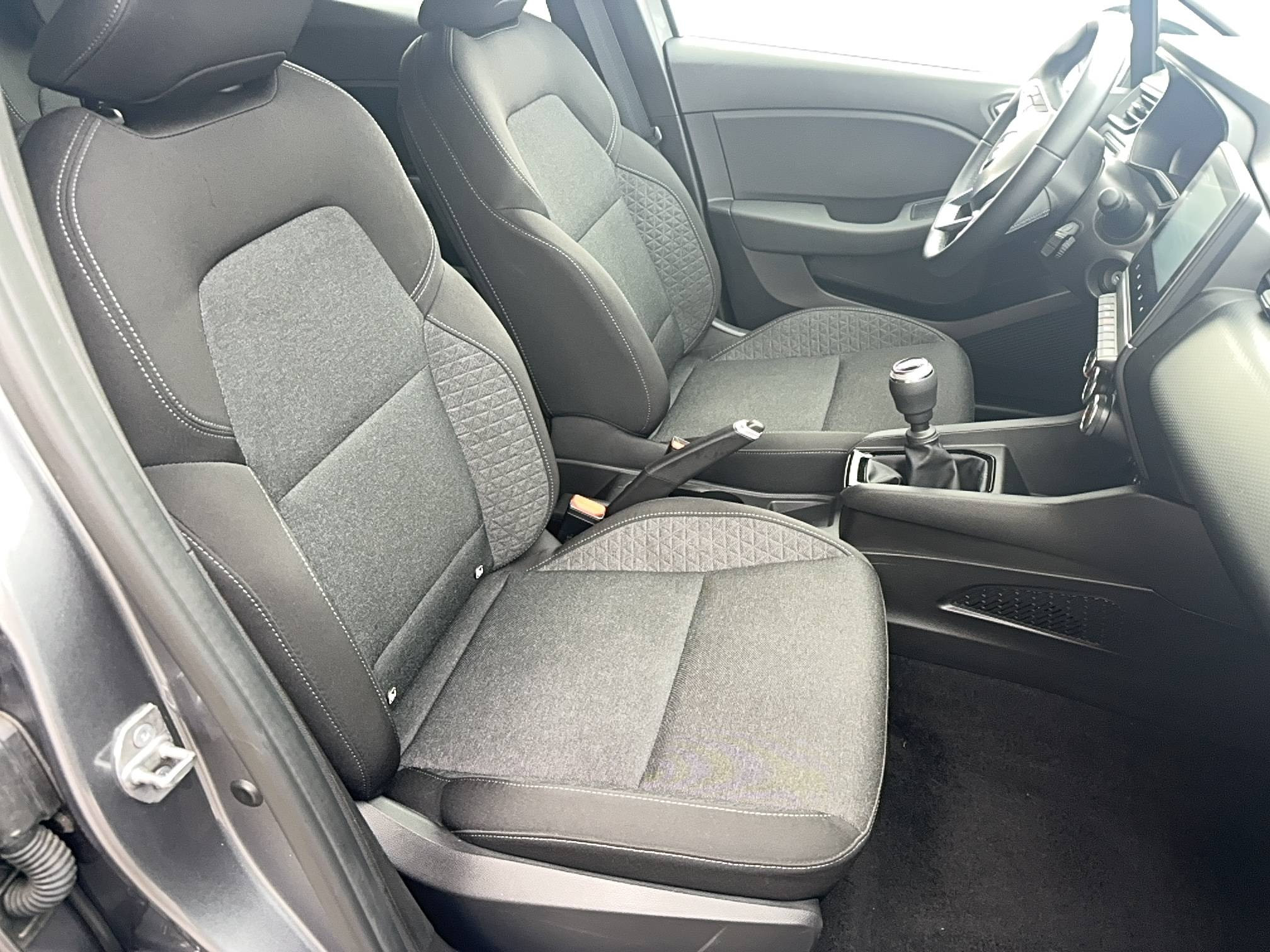 Vente en ligne Renault Clio 5 Clio TCe 90 au prix de 14 490 €