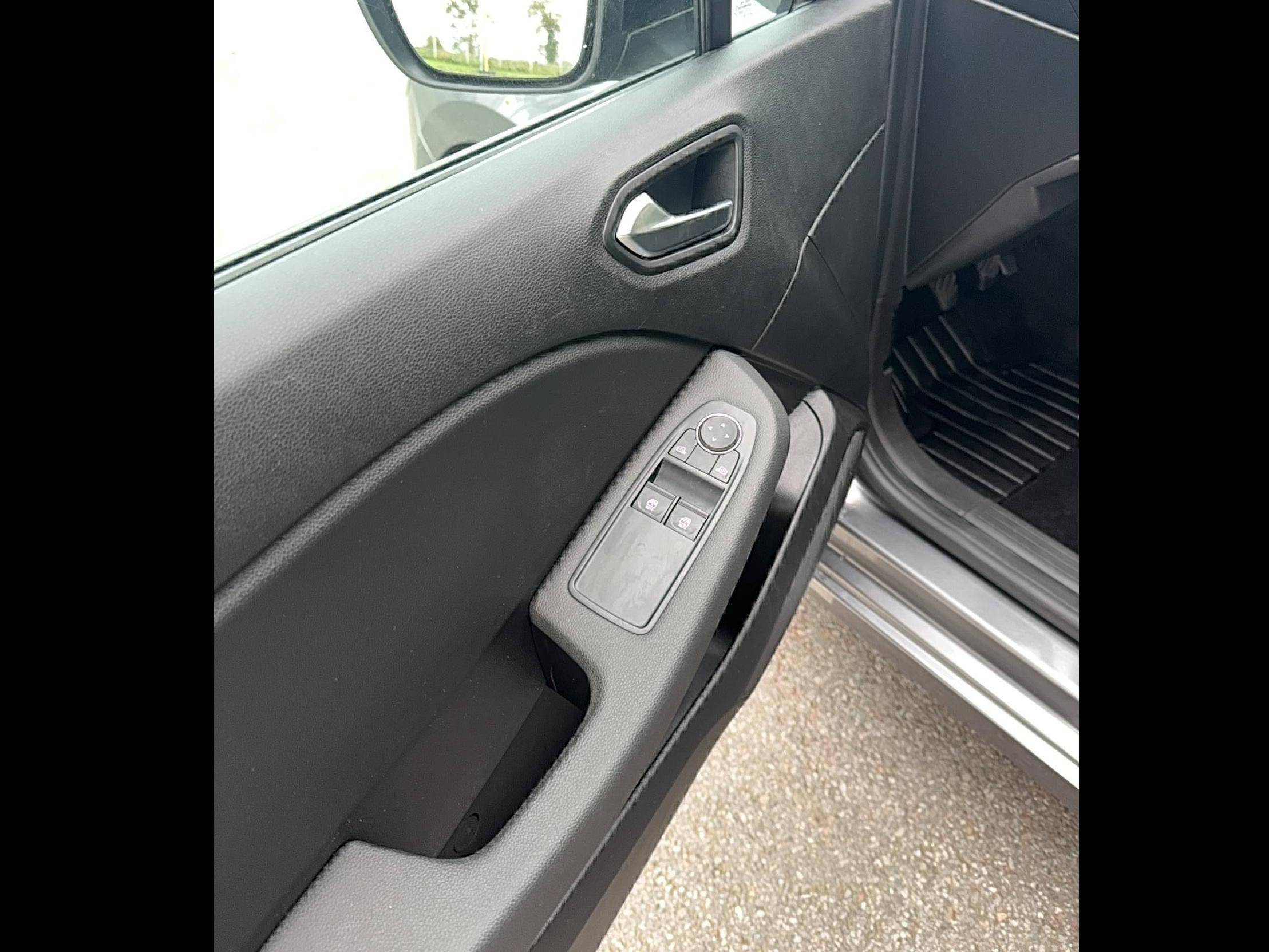 Vente en ligne Renault Clio 5 Clio TCe 90 au prix de 14 490 €