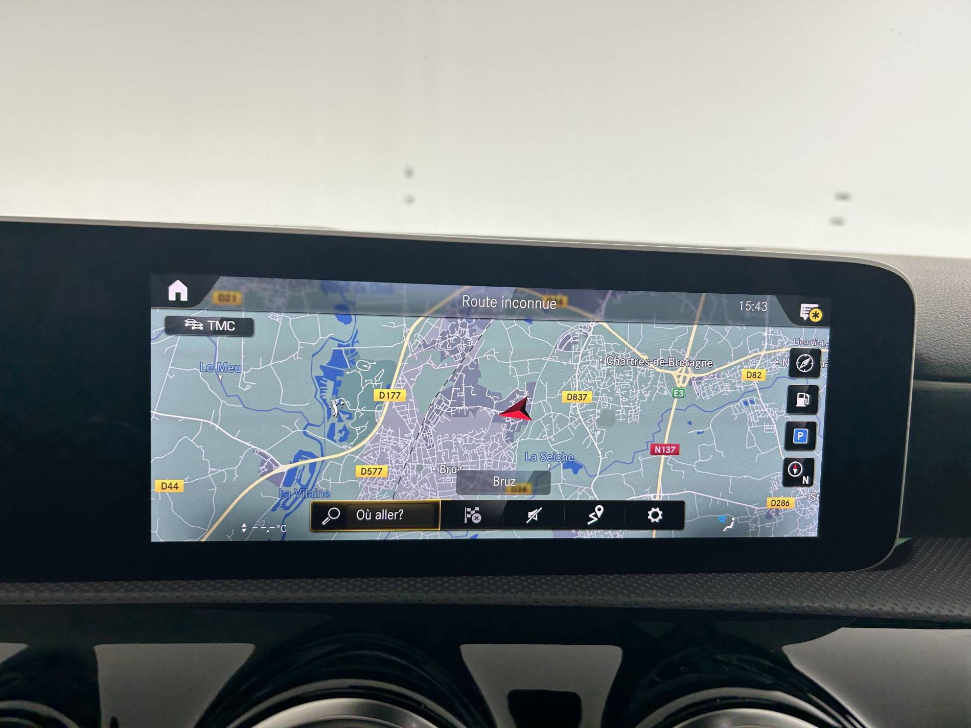 Vente en ligne Mercedes Classe A  180 d 7G-DCT au prix de 25 490 €