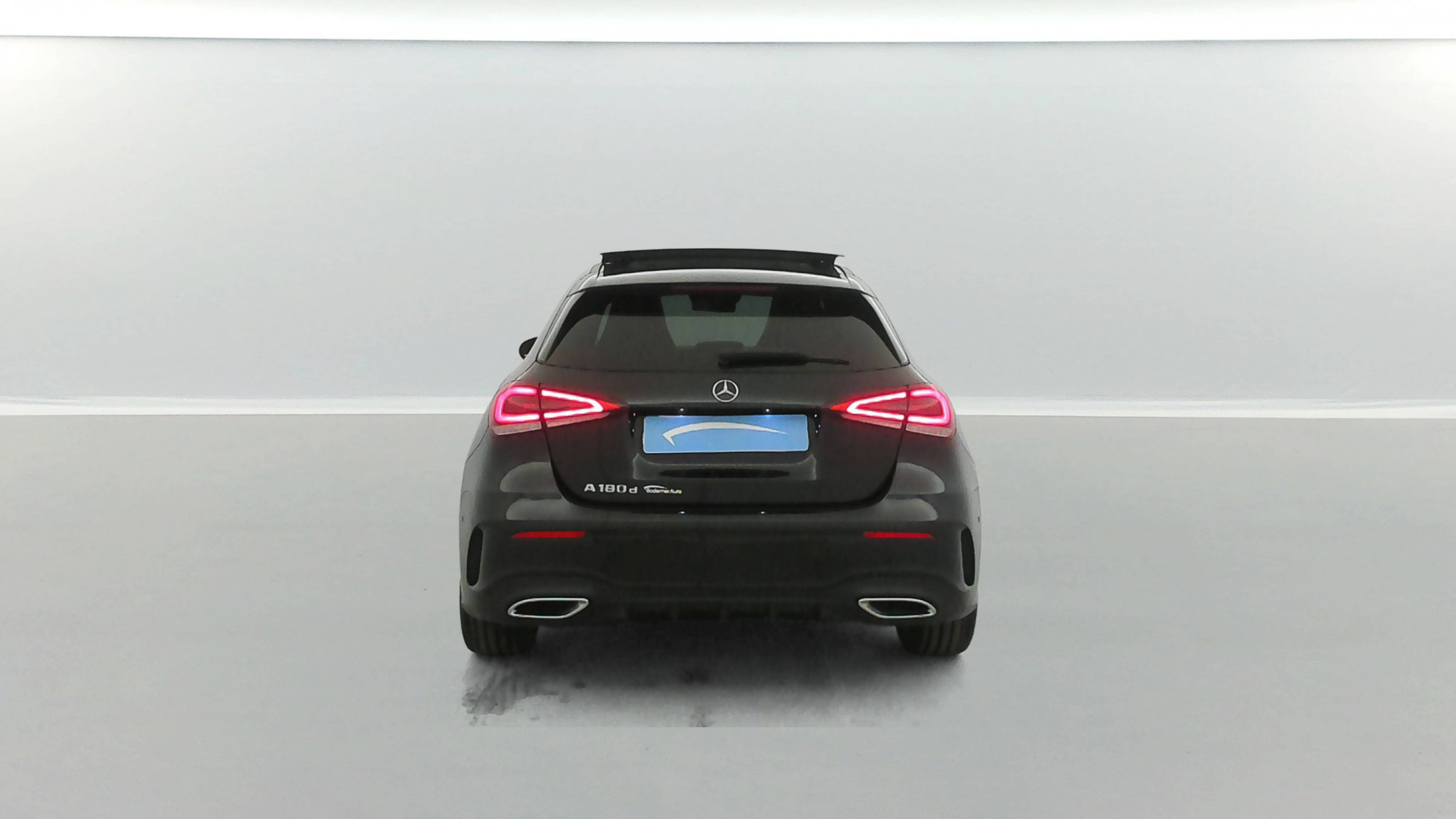 Vente en ligne Mercedes Classe A  180 d 7G-DCT au prix de 25 490 €