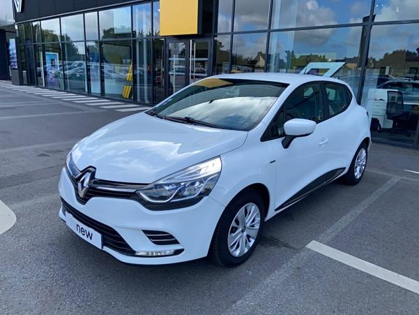 Vente en ligne Renault Clio 4 Clio TCe 90 E6C au prix de 11 490 €