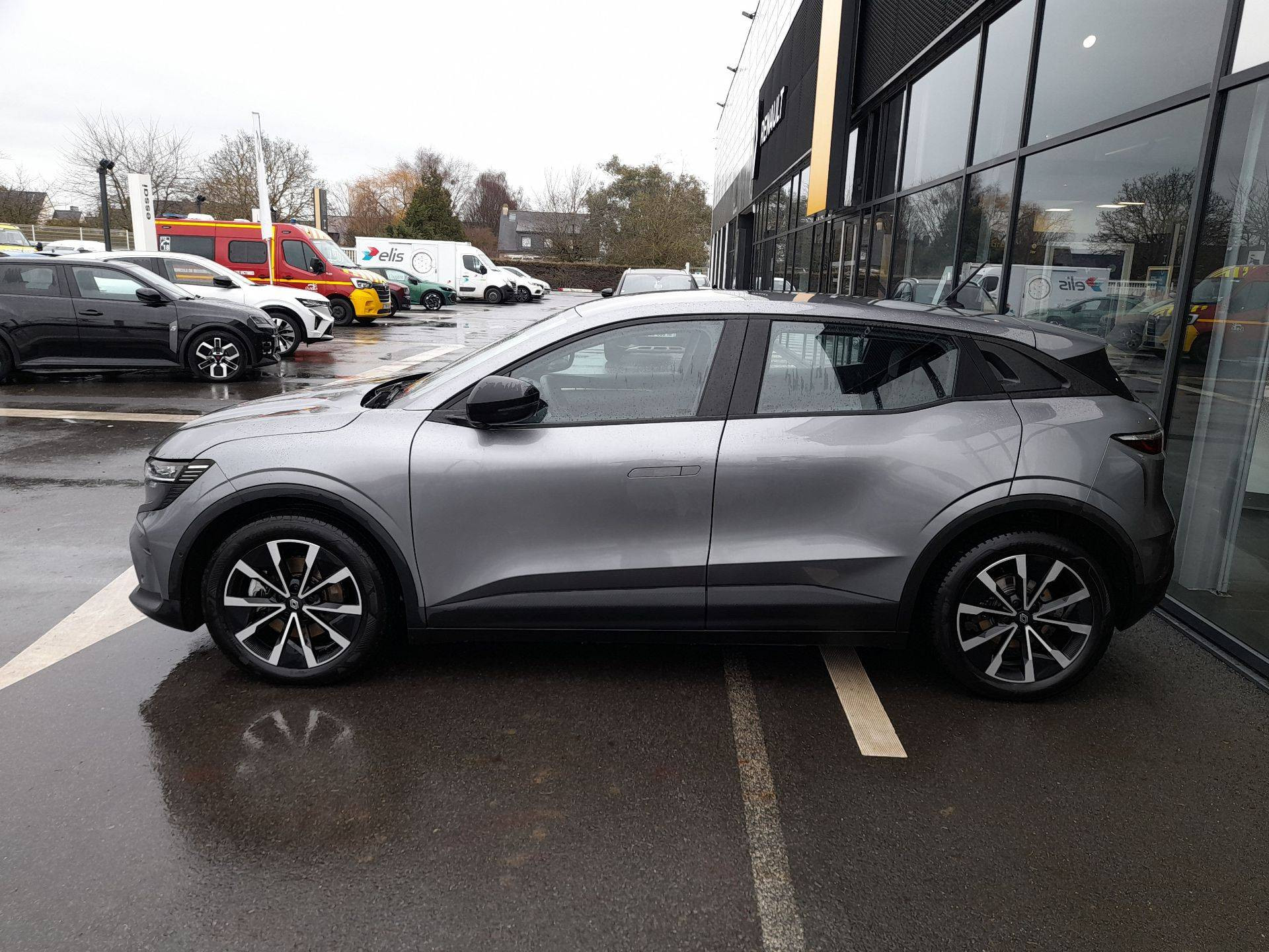 Vente en ligne Renault Megane E-Tech  ER EV60 130ch optimum charge au prix de 20 890 €