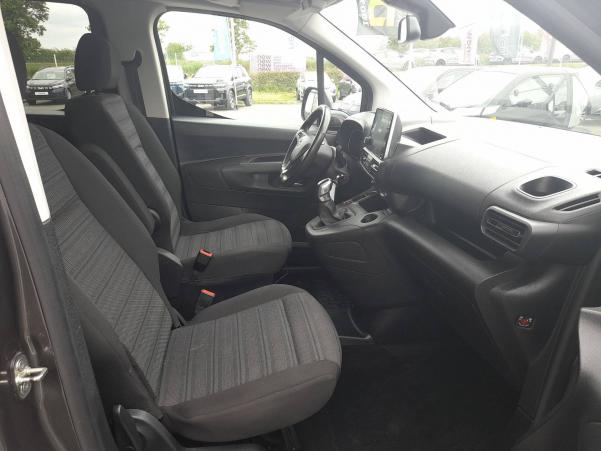 Vente en ligne Opel Combo Life  L1H1 1.5 Diesel 100 ch Start/Stop au prix de 16 490 €