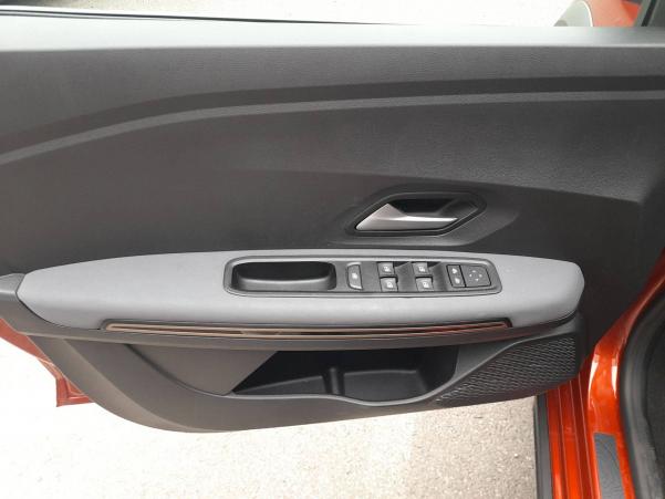 Vente en ligne Dacia Jogger  ECO-G 100 7 places au prix de 20 990 €
