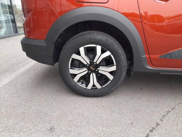 Vente en ligne Dacia Jogger  ECO-G 100 7 places au prix de 20 990 €