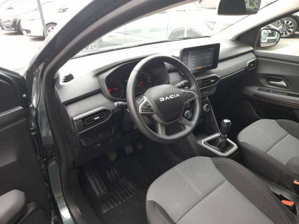 Vente en ligne Dacia Sandero  ECO-G 100 au prix de 16 490 €