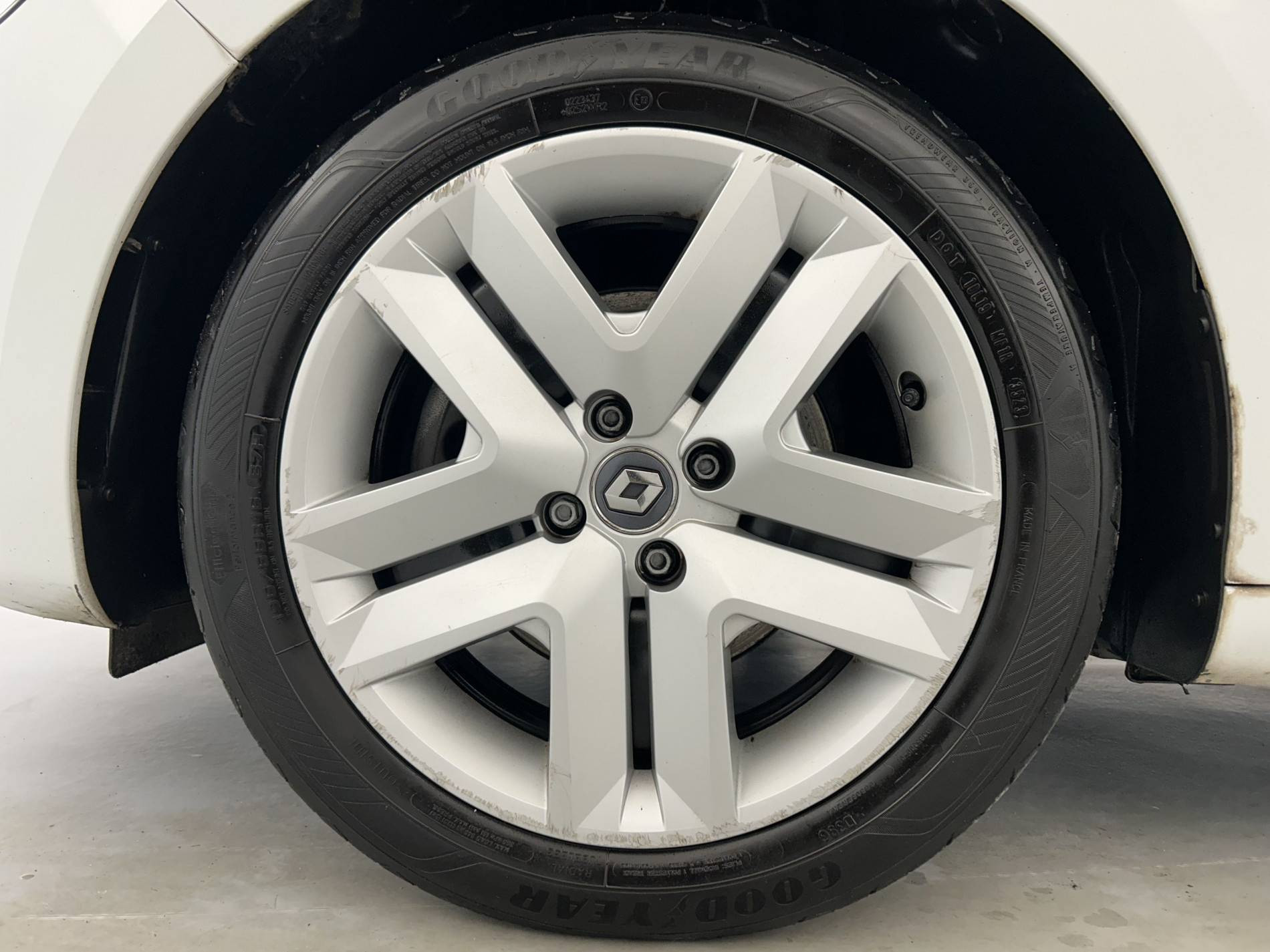 Vente en ligne Renault Clio 5 Clio Blue dCi 100 - 21N au prix de 13 990 €