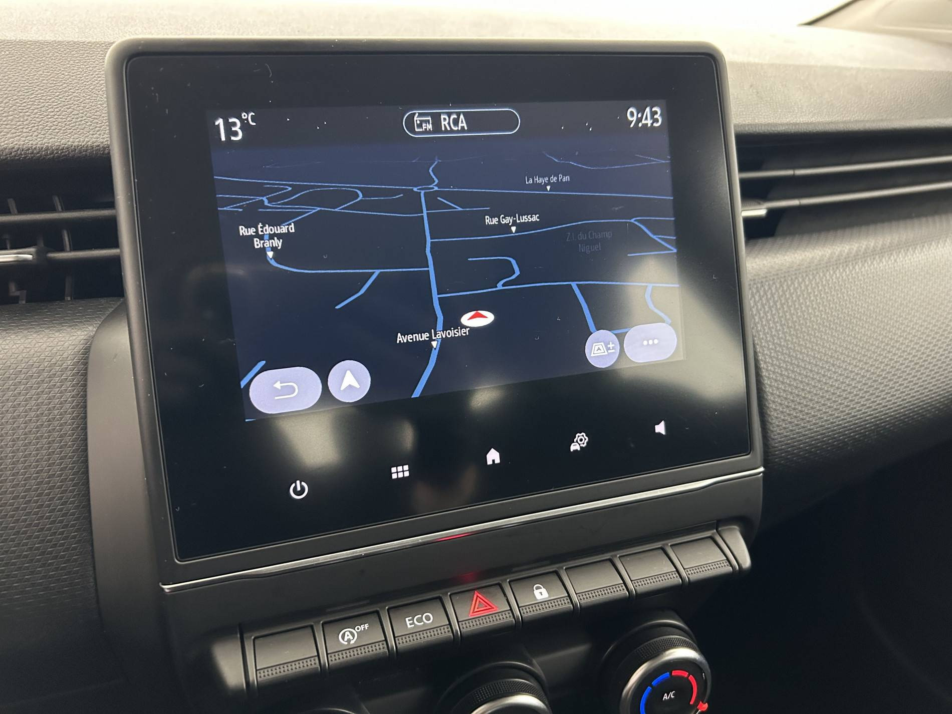 Vente en ligne Renault Clio 5 Clio Blue dCi 100 - 21N au prix de 13 990 €