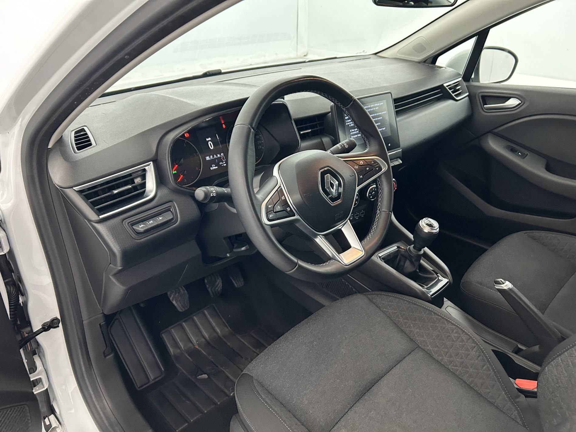 Vente en ligne Renault Clio 5 Clio Blue dCi 100 - 21N au prix de 13 990 €
