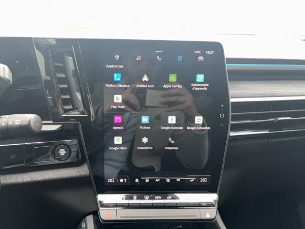 Vente en ligne Renault Austral  E-Tech hybrid 200 au prix de 38 890 €