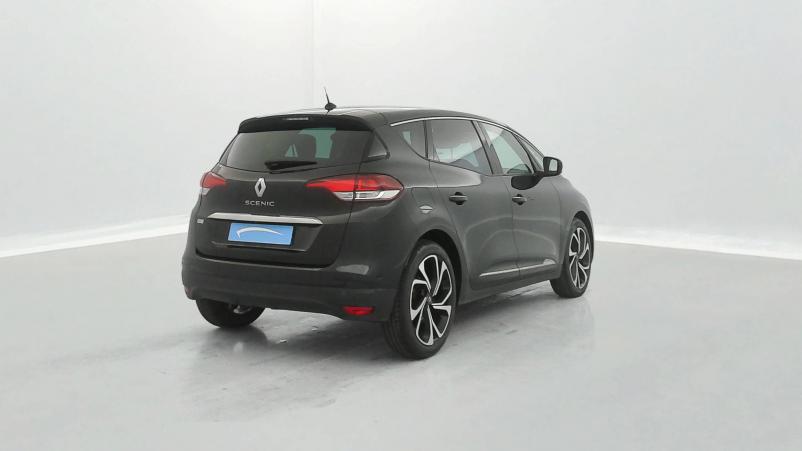 Vente en ligne Renault Scenic 4 Scenic Blue dCi 120 au prix de 17 990 €