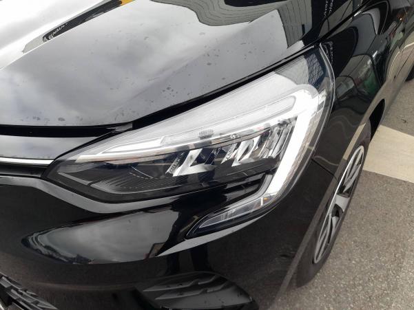 Vente en ligne Renault Clio 5 Clio TCe 90 au prix de 14 990 €