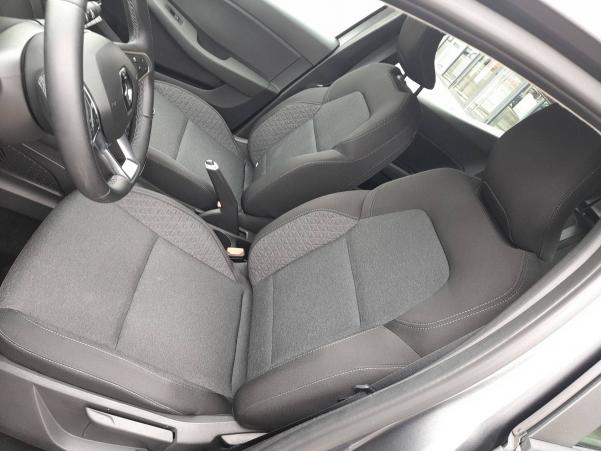Vente en ligne Renault Clio 5 Clio TCe 90 au prix de 14 990 €