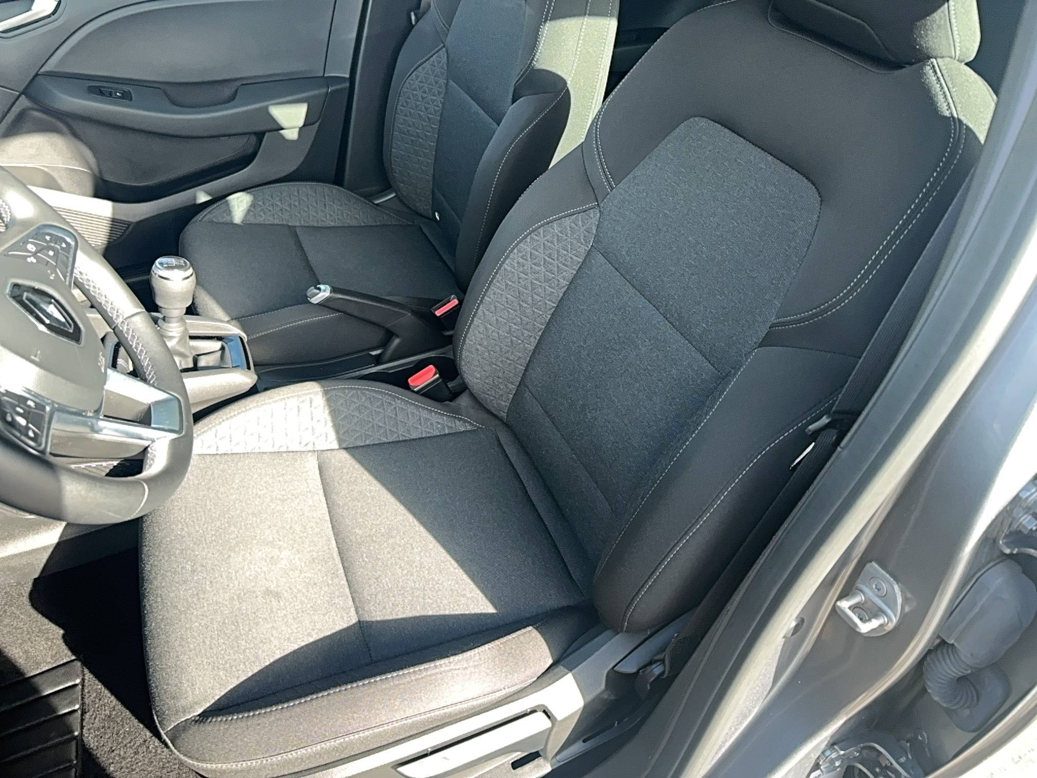 Vente en ligne Renault Clio 5 Clio TCe 90 au prix de 14 490 €