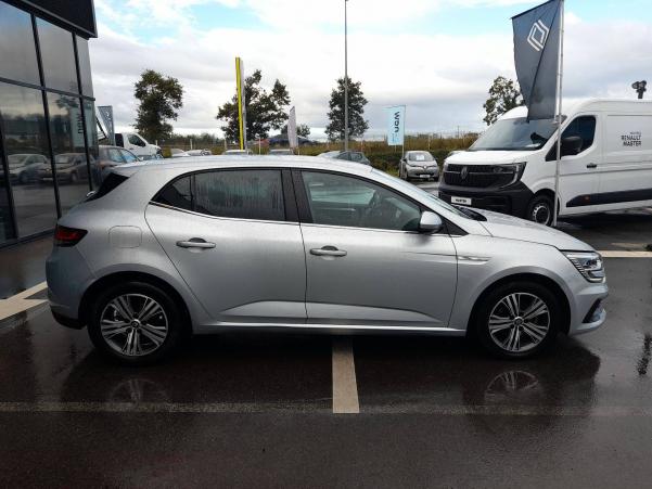 Vente en ligne Renault Megane 4 Mégane IV Berline Blue dCi 115 EDC - 21N au prix de 17 990 €