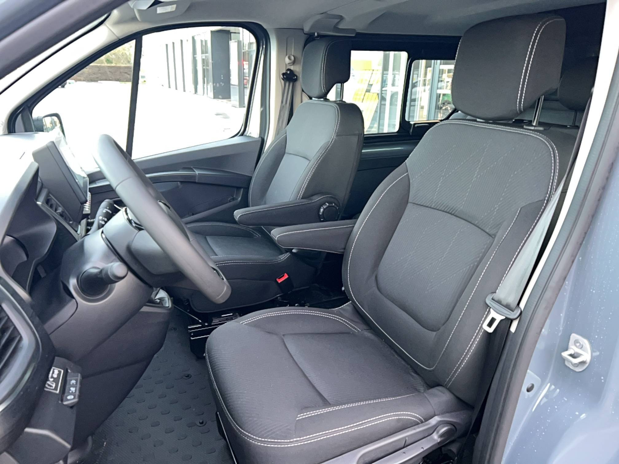 Vente en ligne Renault Trafic Cabine Approfondie TRAFIC CA L2H1 3T BLUE DCI 150 GSR2 au prix de 35 000 €