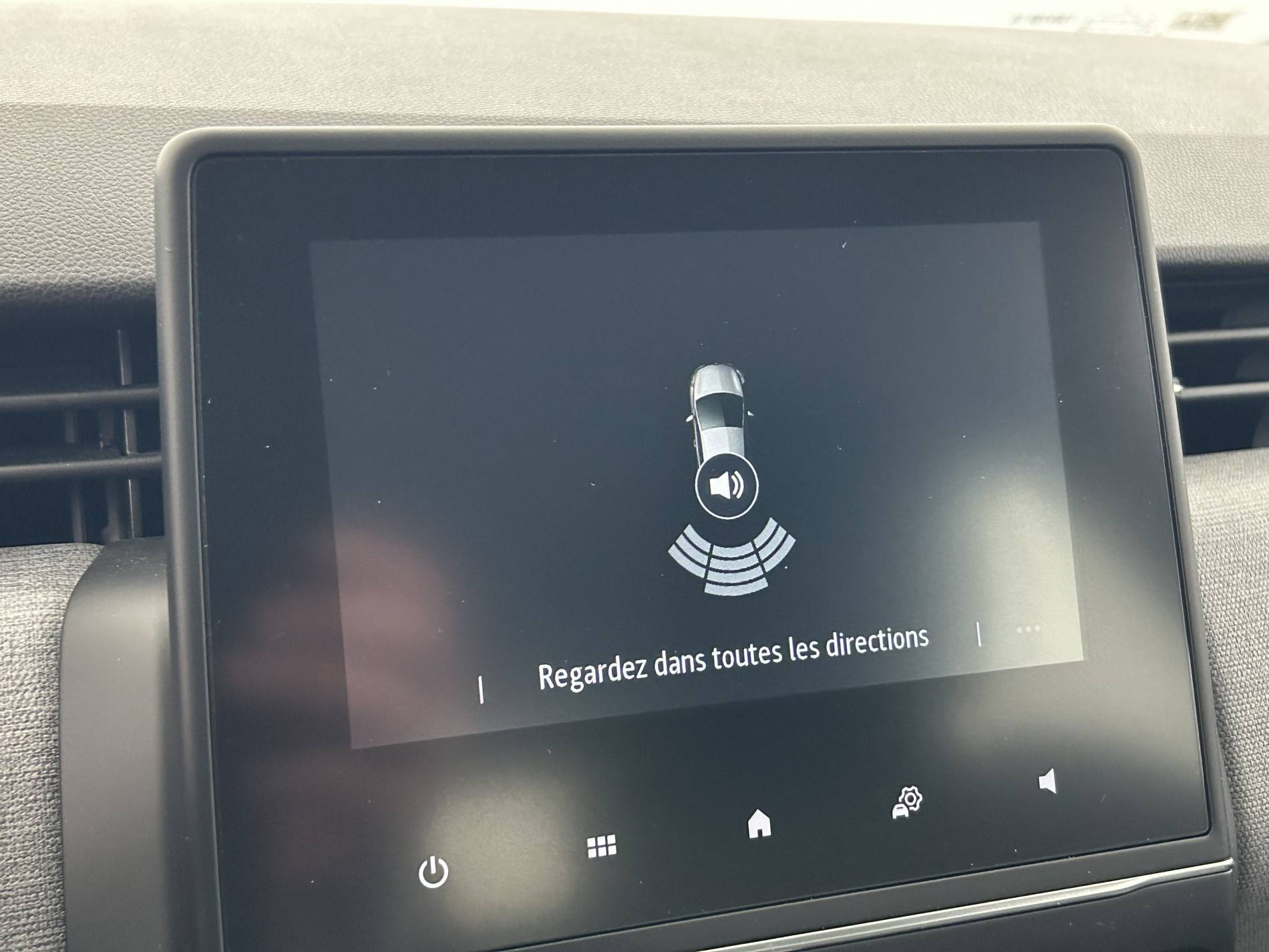 Vente en ligne Renault Clio 5 Clio Blue dCi 100 ch GSR2 au prix de 18 990 €