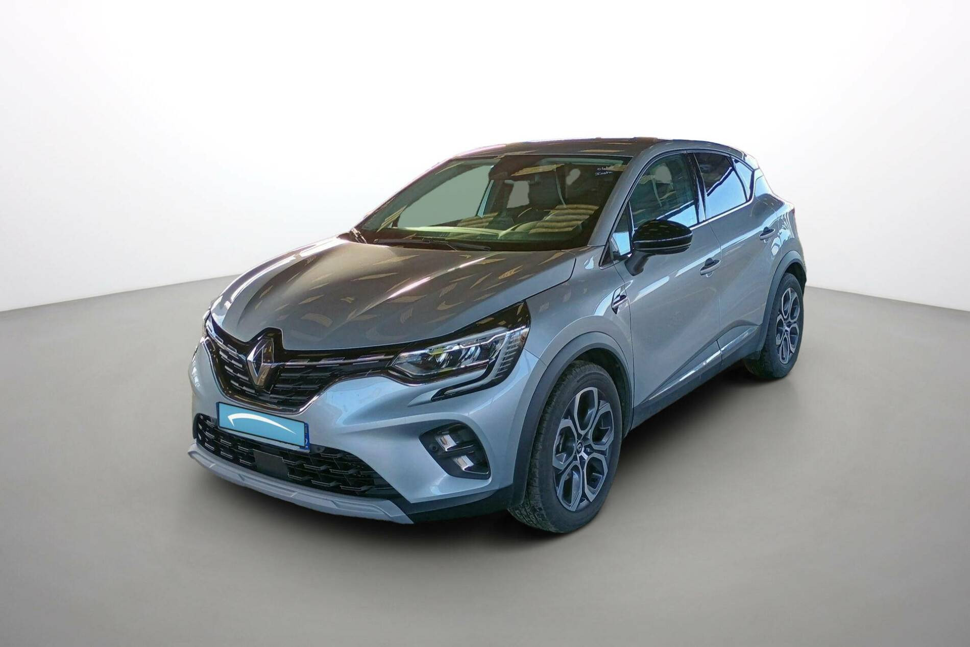 Renault Captur  E-Tech full hybrid 145 occasion de 2024 en vente à Lamballe