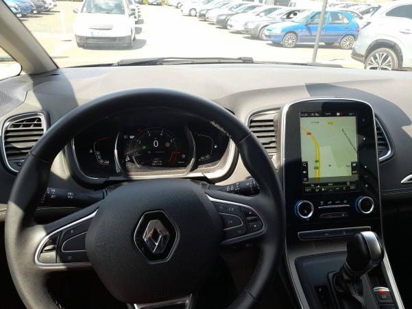 Vente en ligne Renault Scenic 4 Scenic TCe 140 EDC au prix de 23 490 €