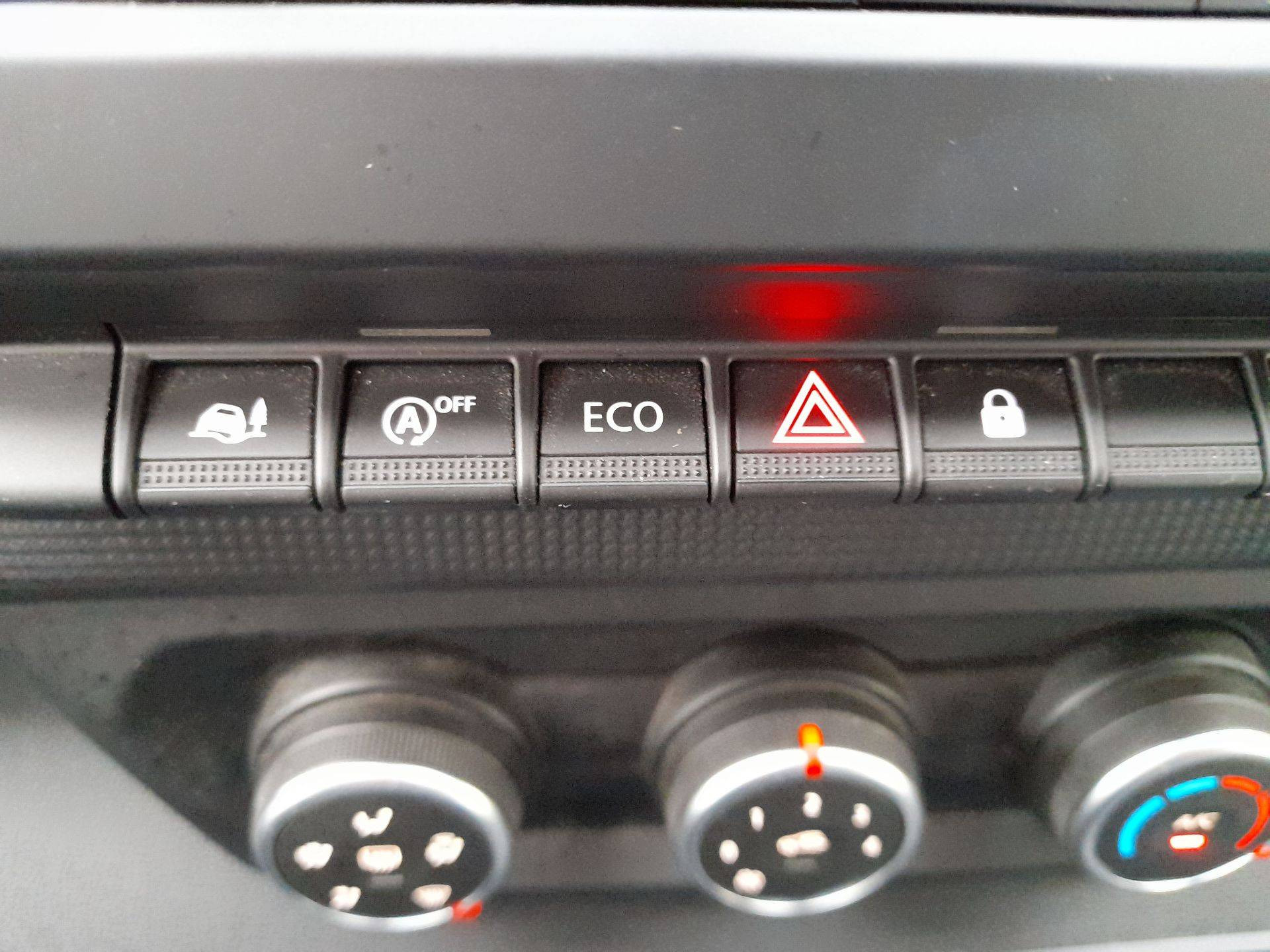 Vente en ligne Renault Trafic 3 Fourgon TRAFIC FGN L1H1 3T BLUE DCI 130 GSR2 au prix de 25 000 €