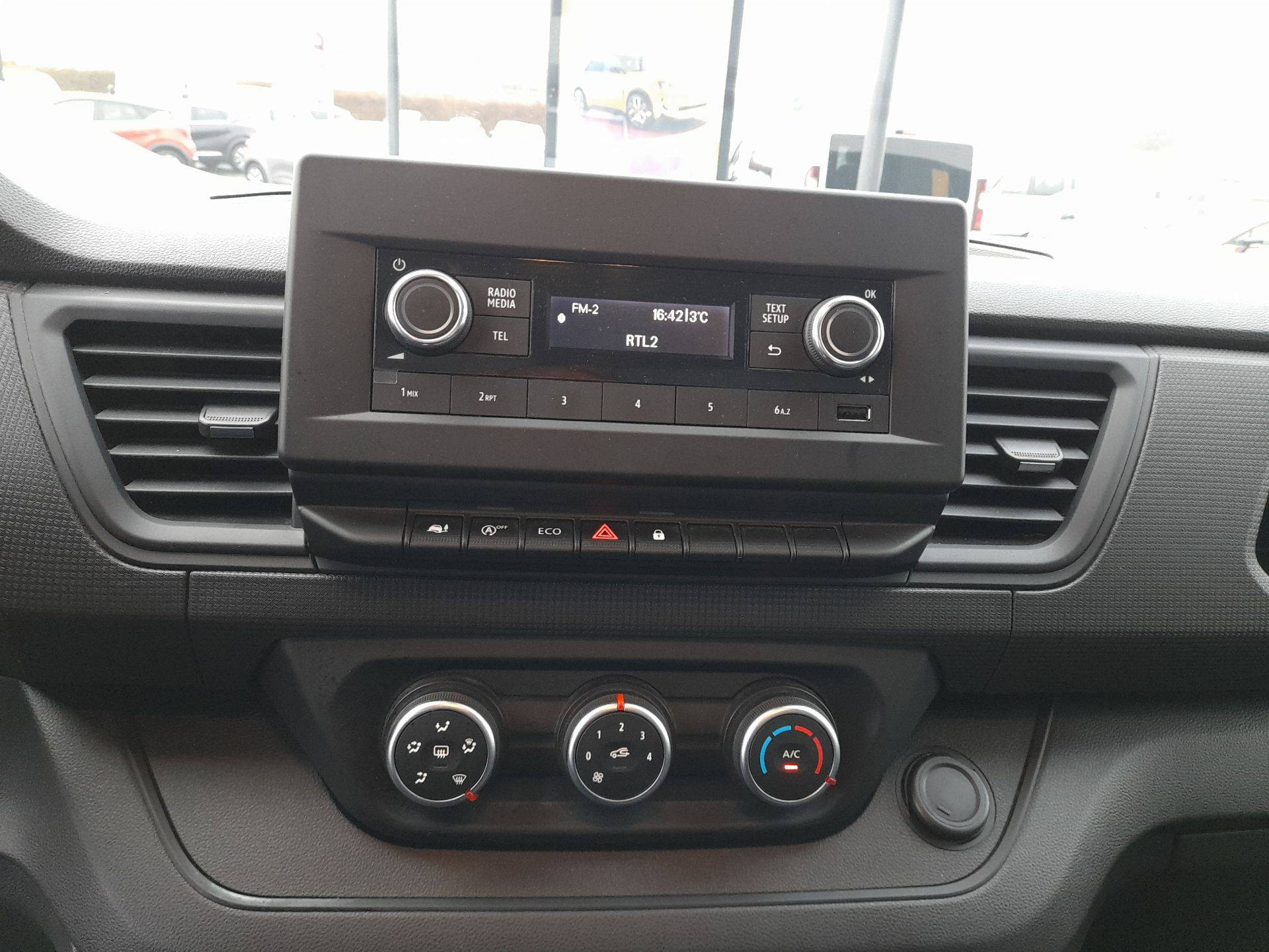 Vente en ligne Renault Trafic 3 Fourgon TRAFIC FGN L1H1 3T BLUE DCI 130 GSR2 au prix de 25 000 €