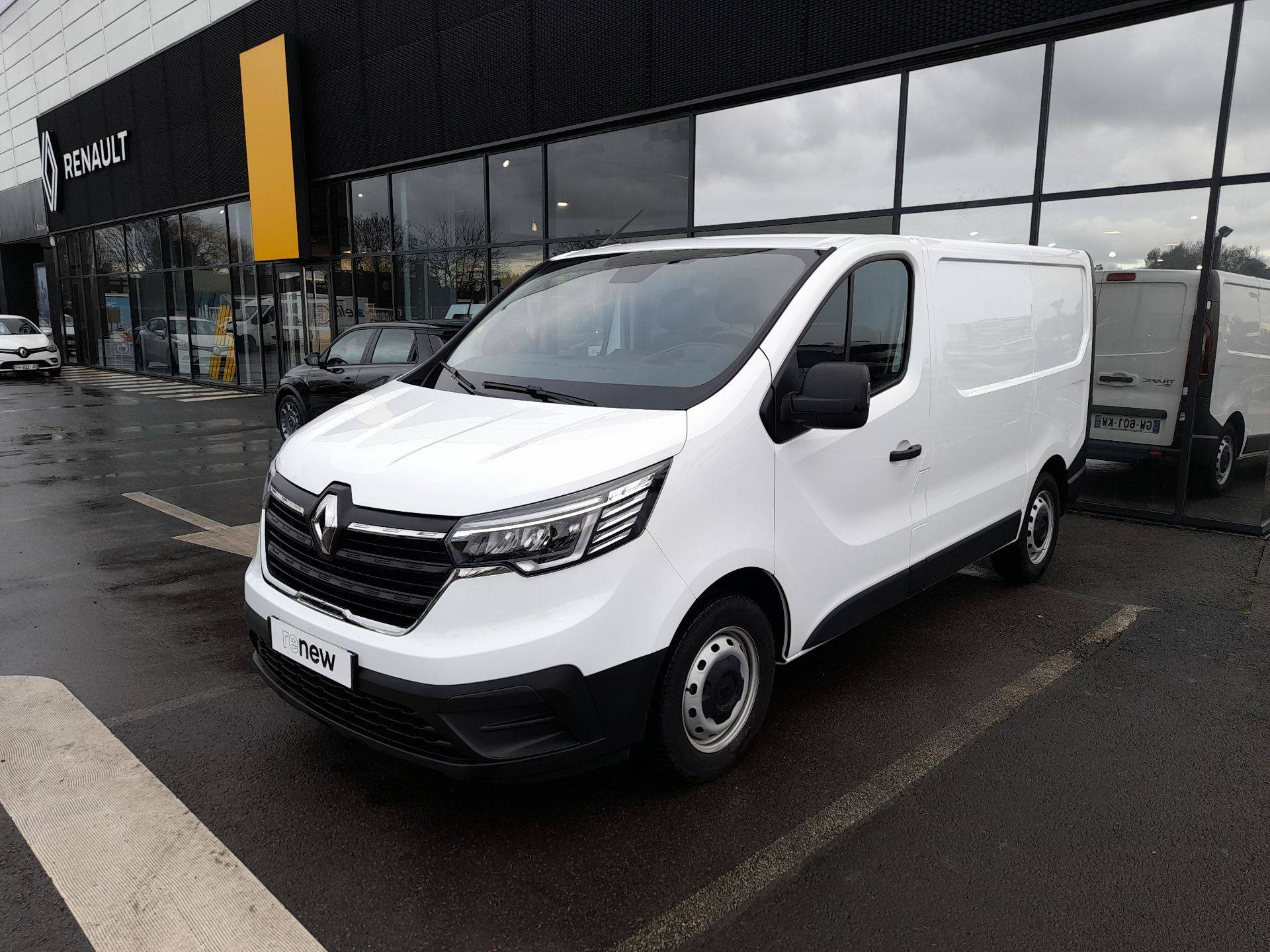 Renault Trafic 3 Fourgon TRAFIC FGN L1H1 3T BLUE DCI 130 GSR2 occasion de 2024 en vente à Lamballe