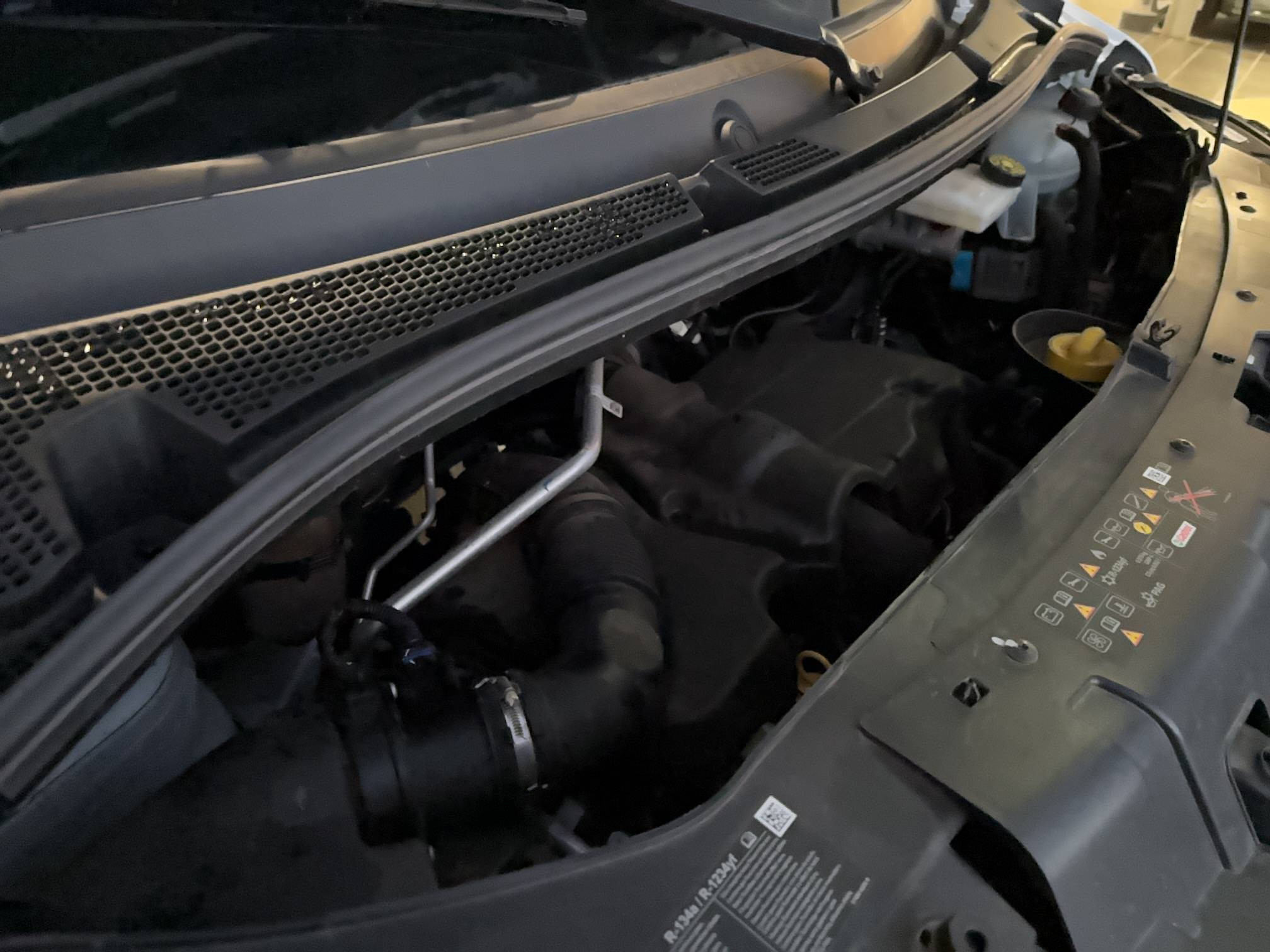 Vente en ligne Renault Master Fourgon MASTER FGN TRAC F3500 L2H2 BLUE DCI 135 au prix de 29 000 €