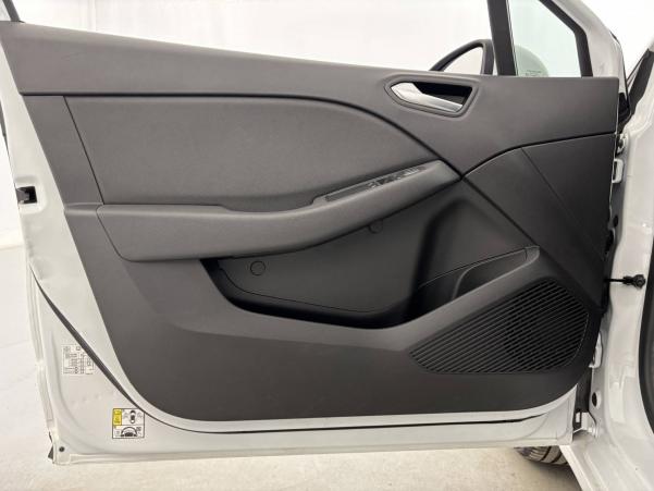 Vente en ligne Renault Clio 5 CLIO SOCIETE BLUE DCI 85 au prix de 11 520 €