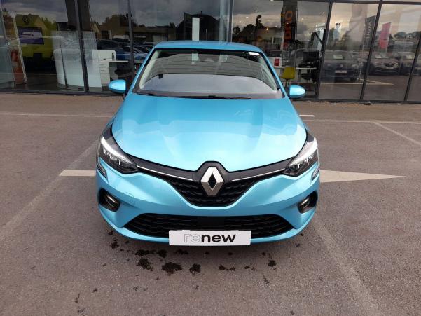 Vente en ligne Renault Clio 5 Clio E-Tech 140 - 21N au prix de 15 990 €