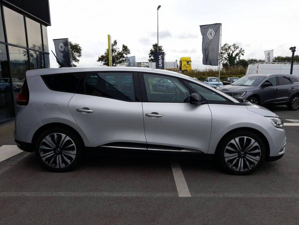 Vente en ligne Renault Grand Scenic 4 Grand Scenic TCe 140 FAP EDC - 21 au prix de 21 990 €