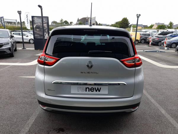 Vente en ligne Renault Grand Scenic 4 Grand Scenic TCe 140 FAP EDC - 21 au prix de 21 990 €