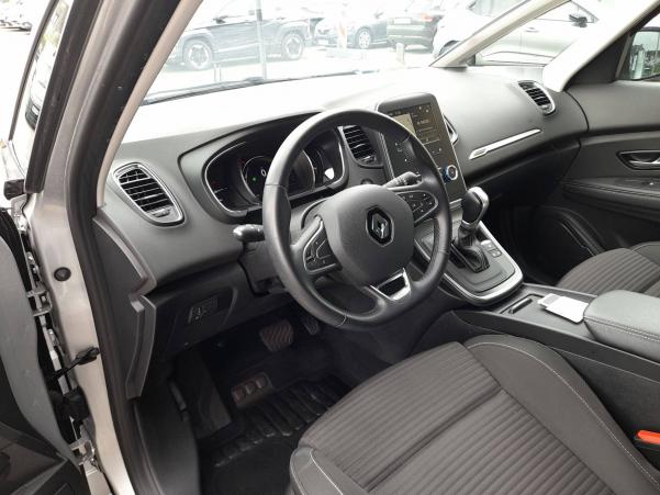 Vente en ligne Renault Grand Scenic 4 Grand Scenic TCe 140 FAP EDC - 21 au prix de 21 990 €