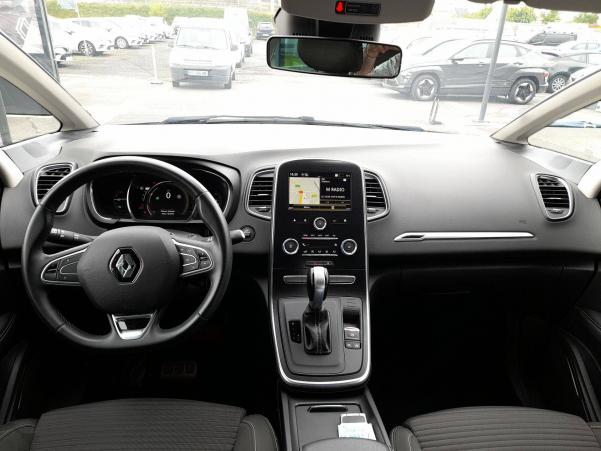 Vente en ligne Renault Grand Scenic 4 Grand Scenic TCe 140 FAP EDC - 21 au prix de 21 990 €