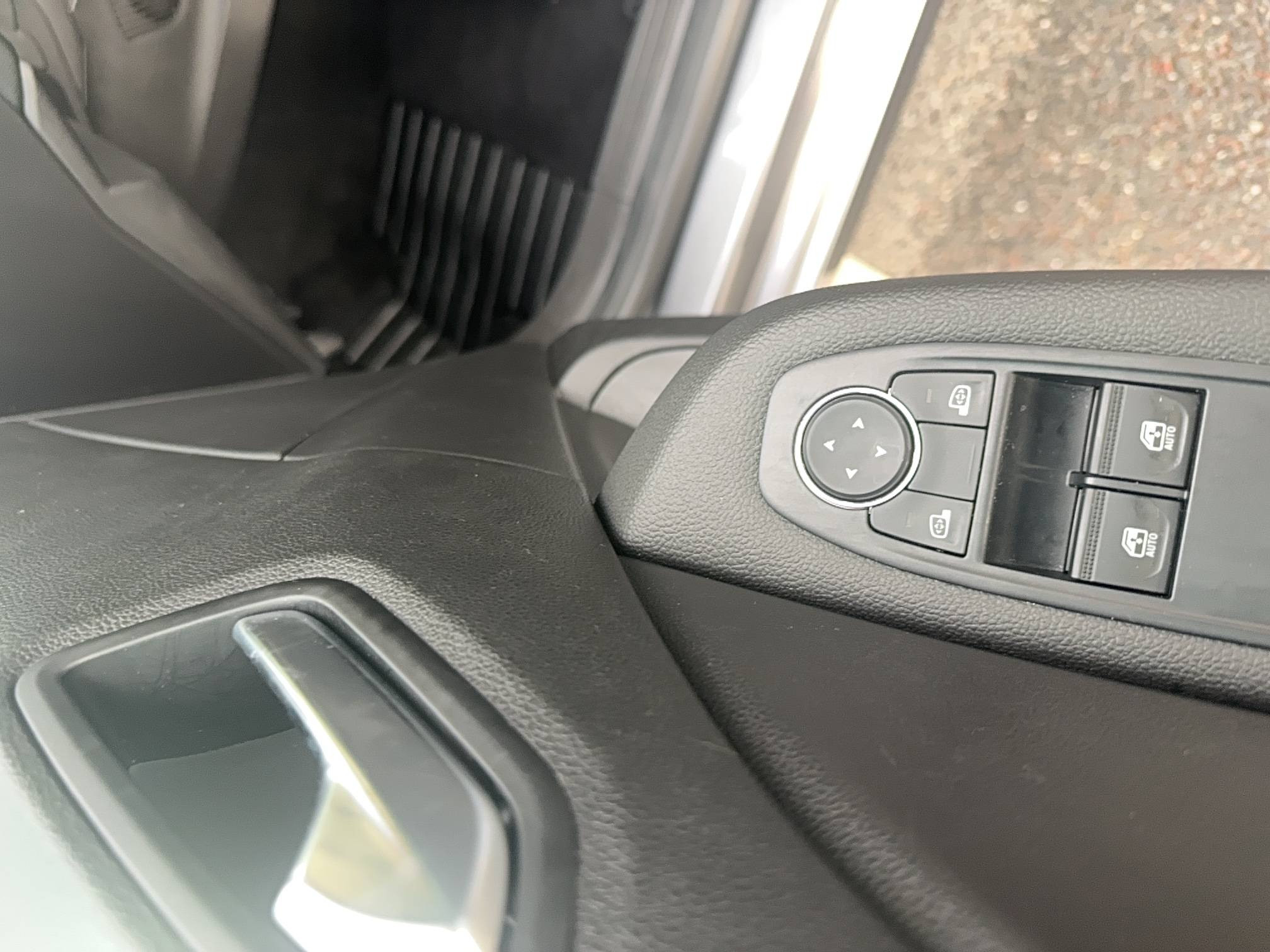 Vente en ligne Renault Clio 5 Clio TCe 90 au prix de 14 490 €