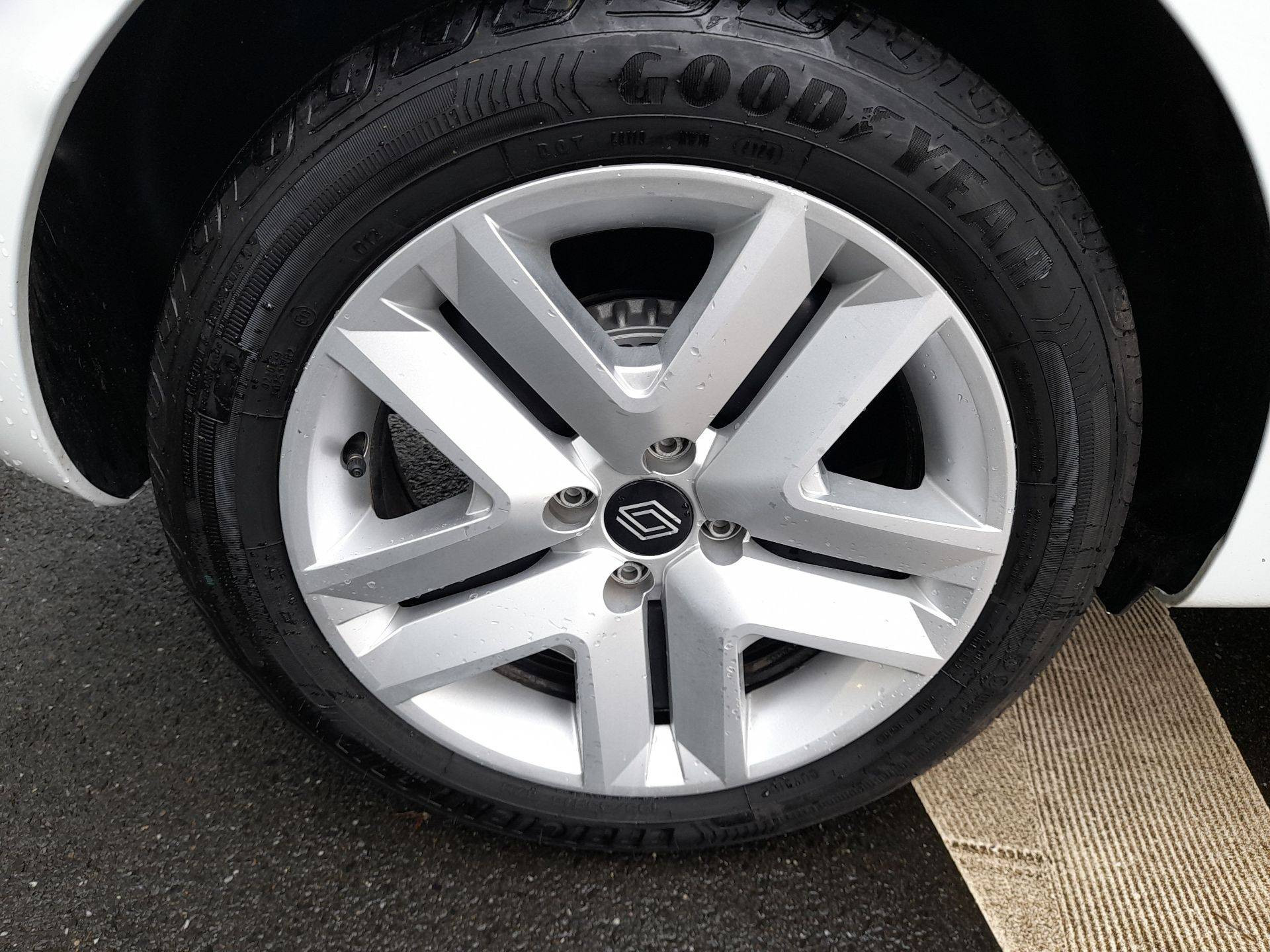 Vente en ligne Renault Clio 5 Clio TCe 90 ch GSR2 au prix de 16 490 €