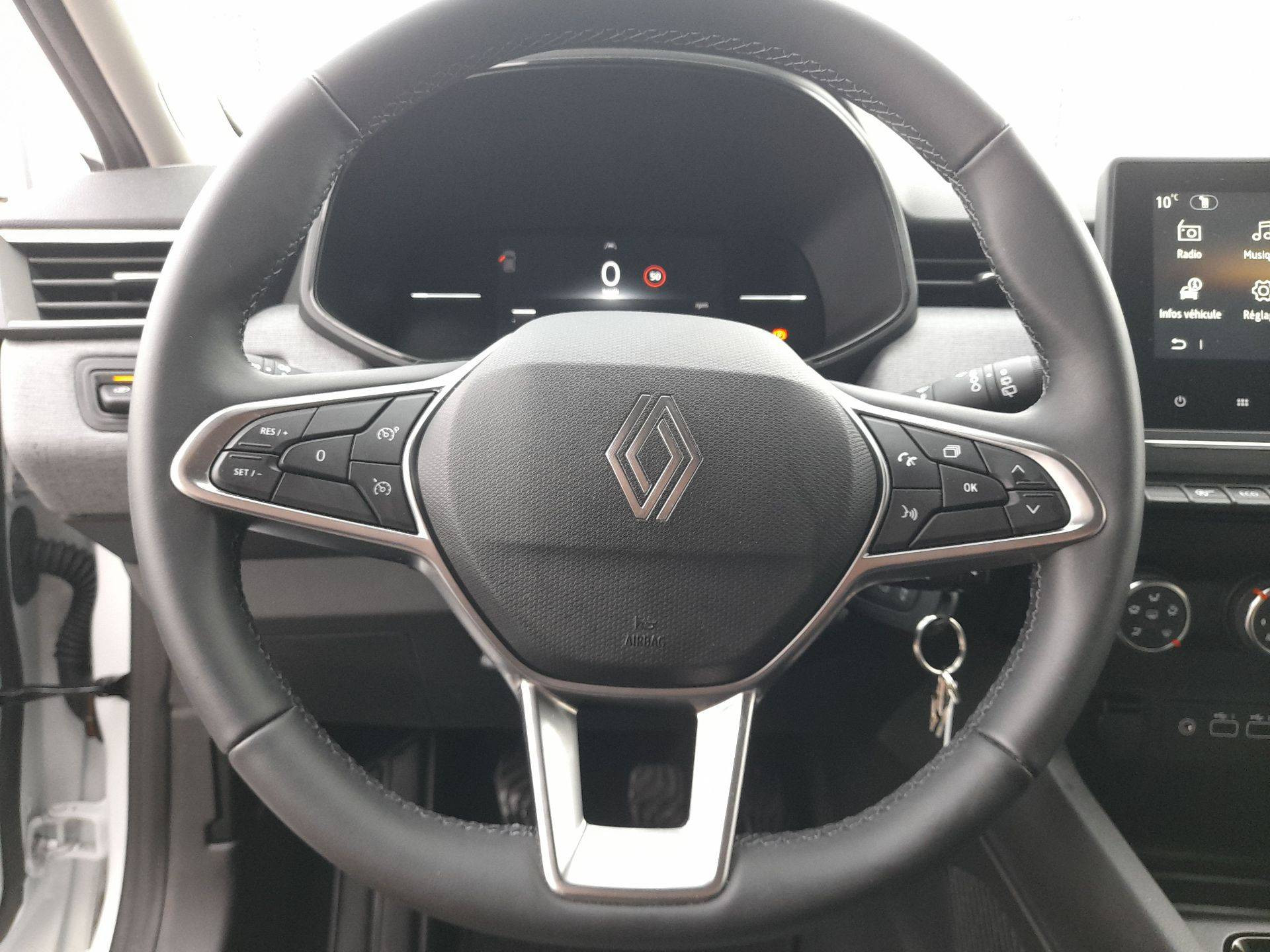 Vente en ligne Renault Clio 5 Clio TCe 90 ch GSR2 au prix de 16 490 €