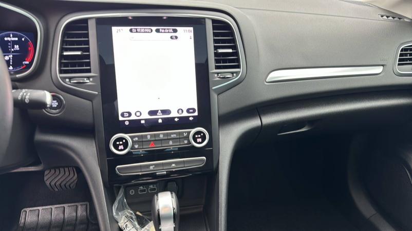 Vente en ligne Renault Megane 4  Blue dCi 115 EDC au prix de 23 490 €