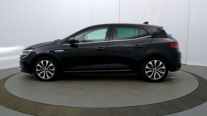 Vente en ligne Renault Megane 4  Blue dCi 115 EDC au prix de 23 490 €
