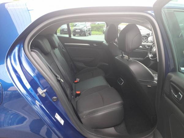 Vente en ligne Renault Megane 4  Blue dCi 115 EDC au prix de 23 090 €